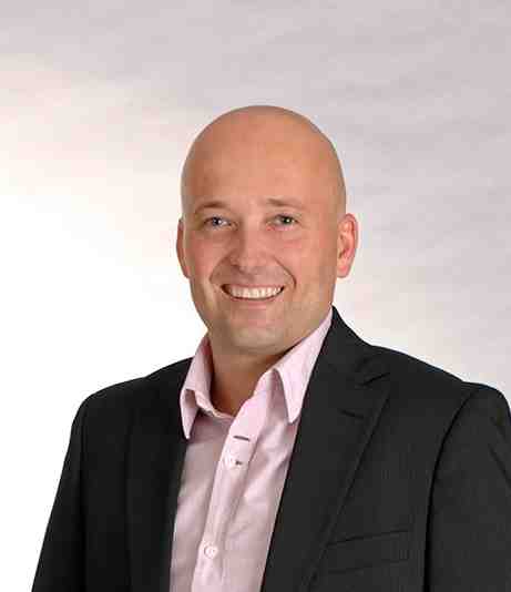 Dr Michel Houtermans